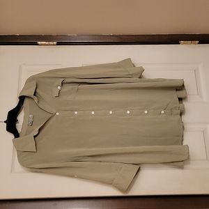 Women's 3/4 sleeve button down blouse.